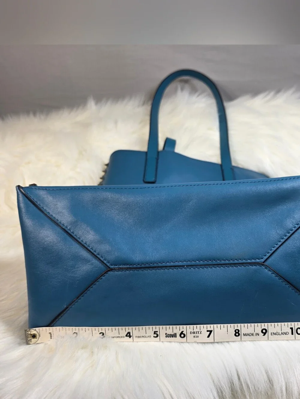 Tess Genuine Leather 